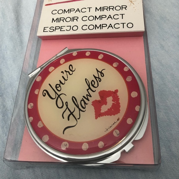 NEW Timree- Compact Mirror - Picture 4 of 4